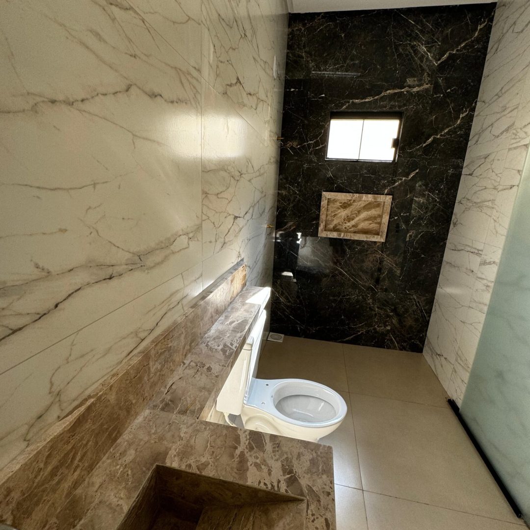 12 - Banheiro Suite