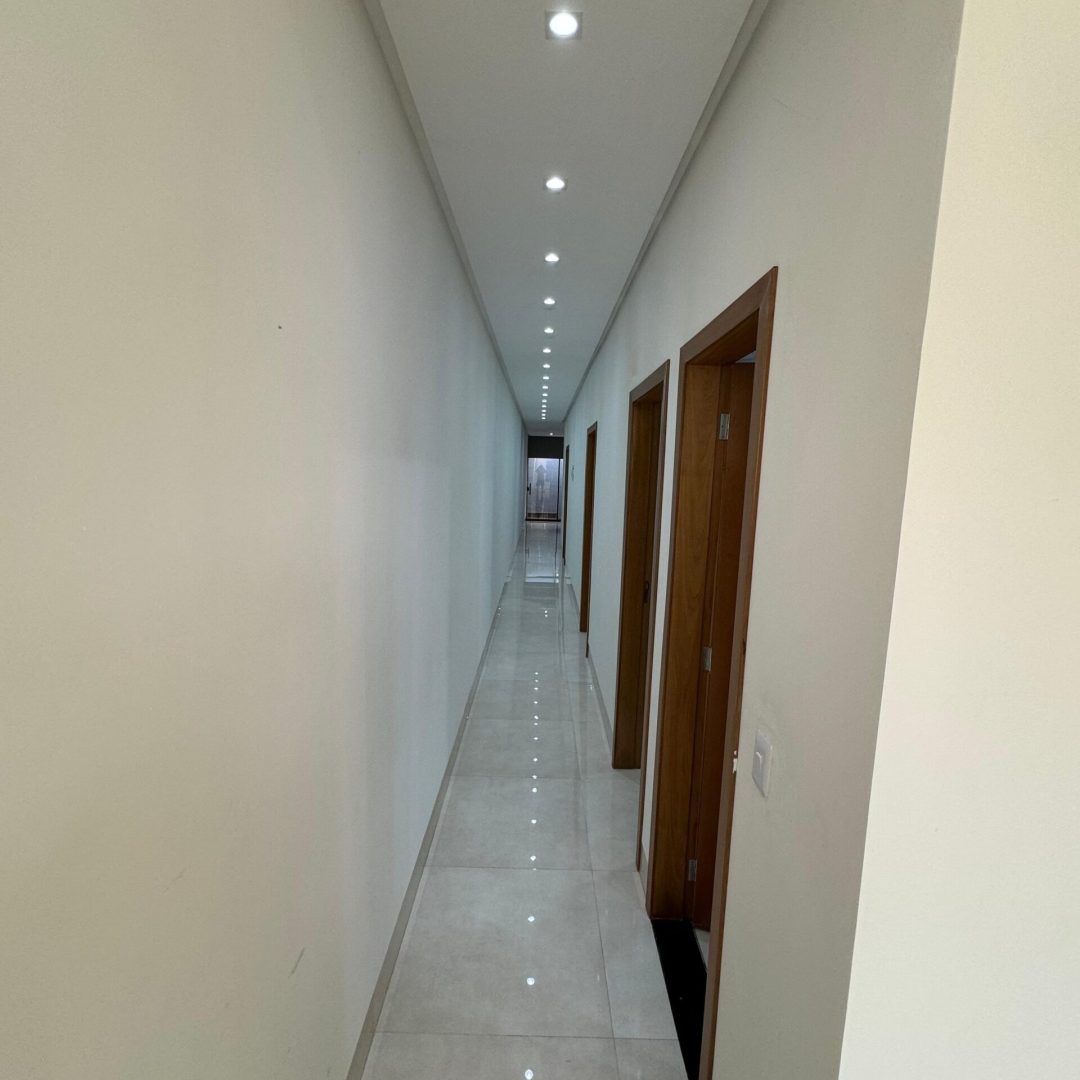 8 - Corredor