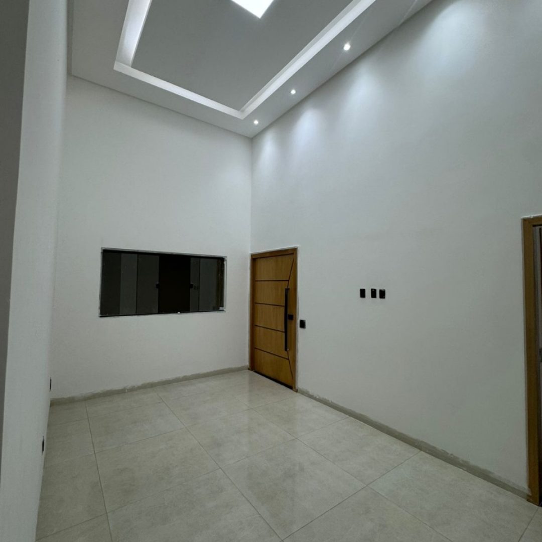 WhatsApp Image 2025-01-15 at 15.44.50 (2)